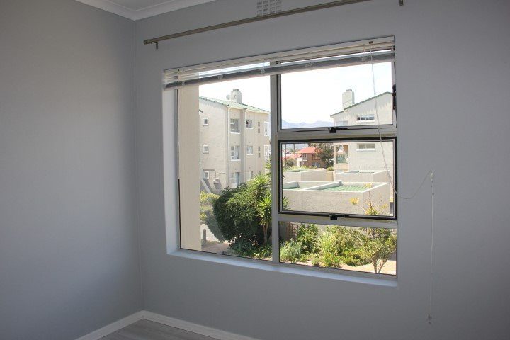 2 Bedroom Property for Sale in Greenways Golf Estate Western Cape